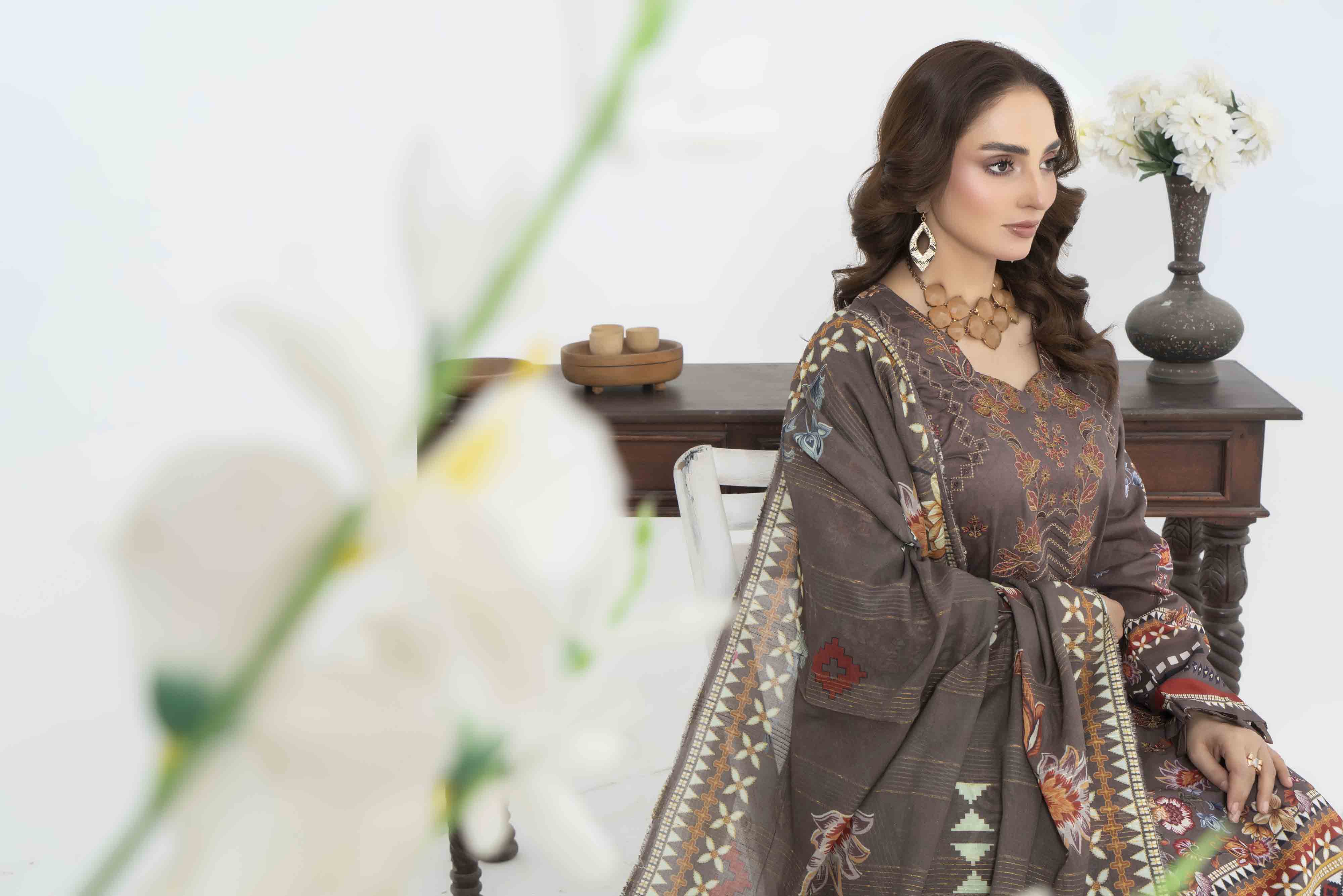 Luxury Dark Brown Printed Embroidered 3 Pcs Lawn Set