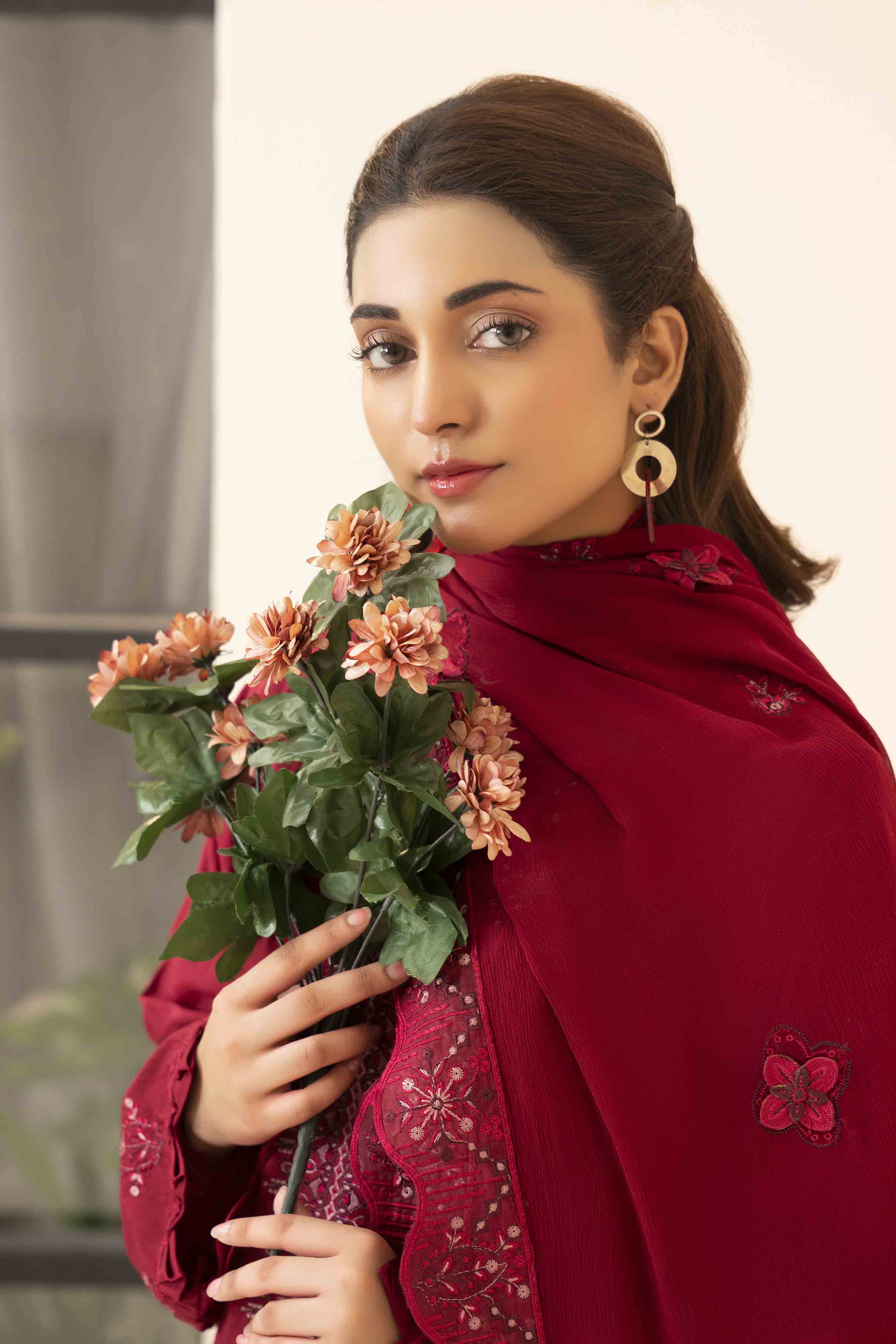 Deep Maroon 3 Pcs Embroidered Viscose Doria Suit