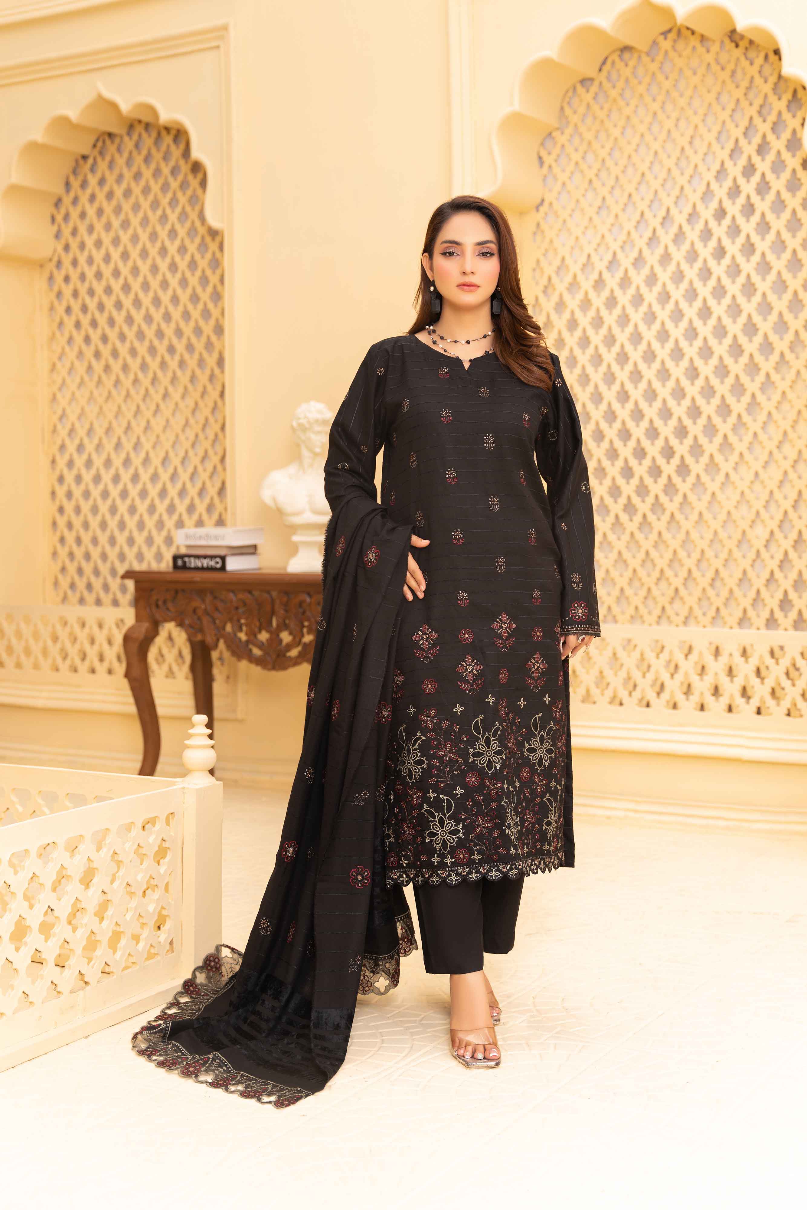 Luxury Black 3 Pcs Dhanak Embroidered Applique suit