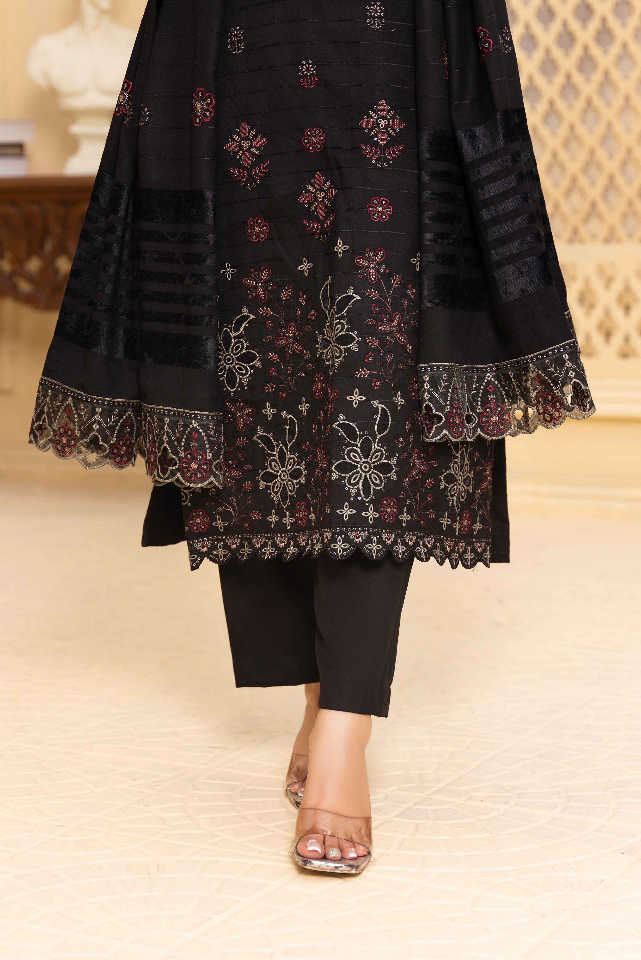 Luxury Black 3 Pcs Dhanak Embroidered Applique suit