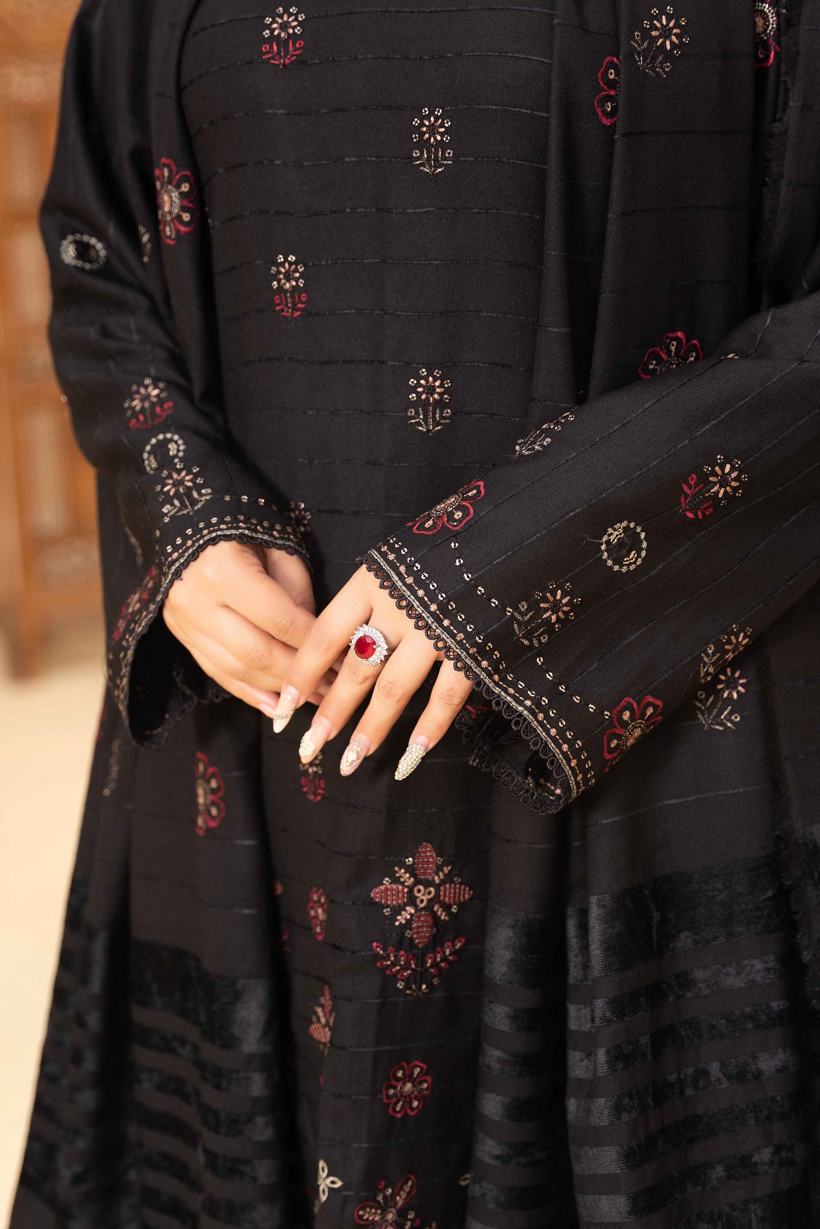 Luxury Black 3 Pcs Dhanak Embroidered Applique suit