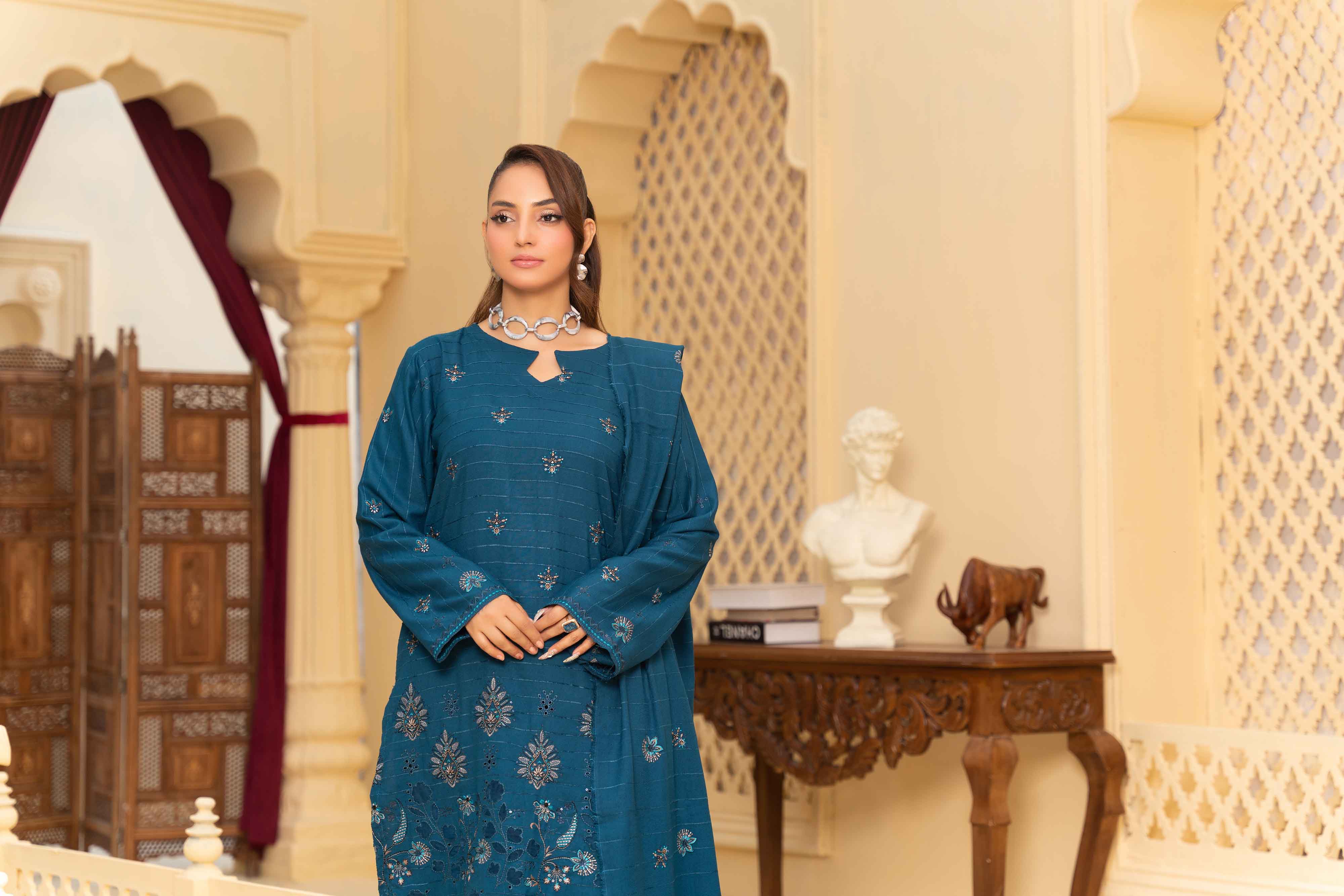 Luxury Blue 3 Pcs Dhanak Embroidered Applique suit