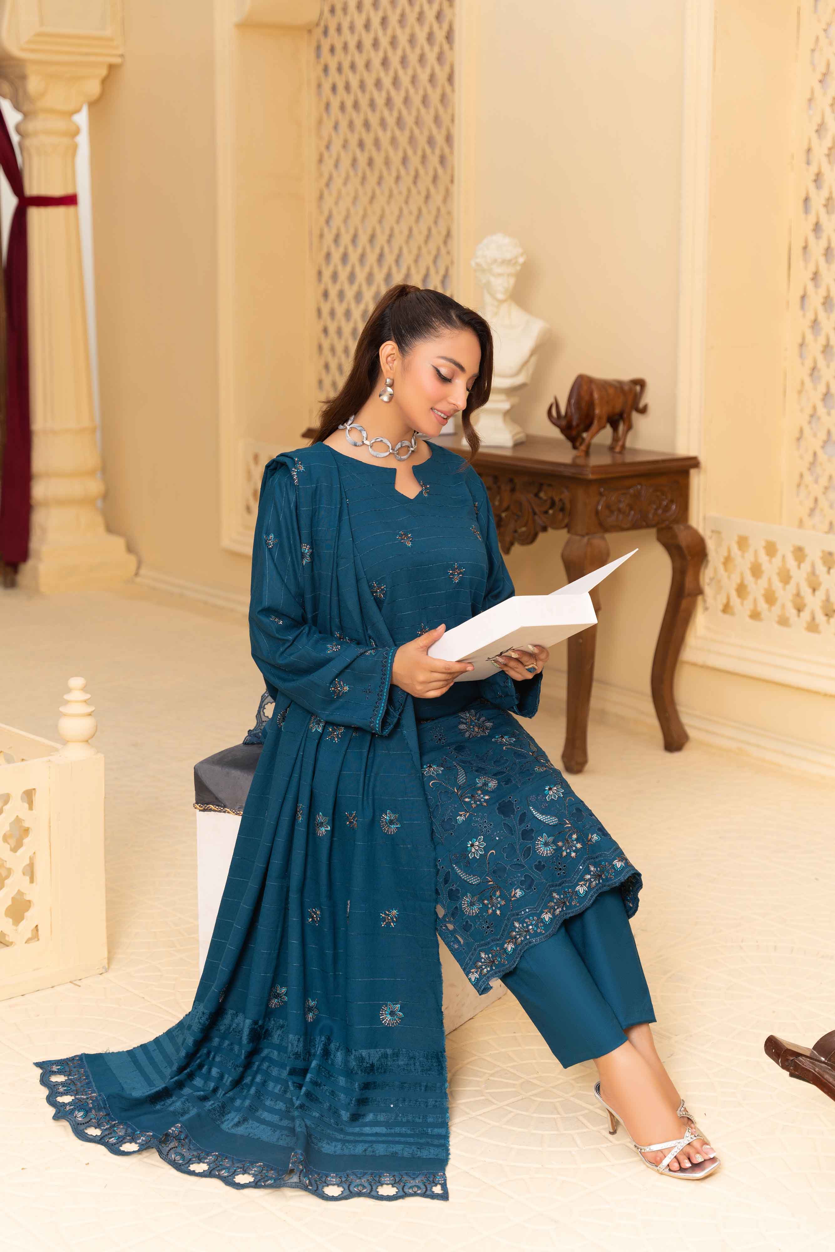 Luxury Blue 3 Pcs Dhanak Embroidered Applique suit