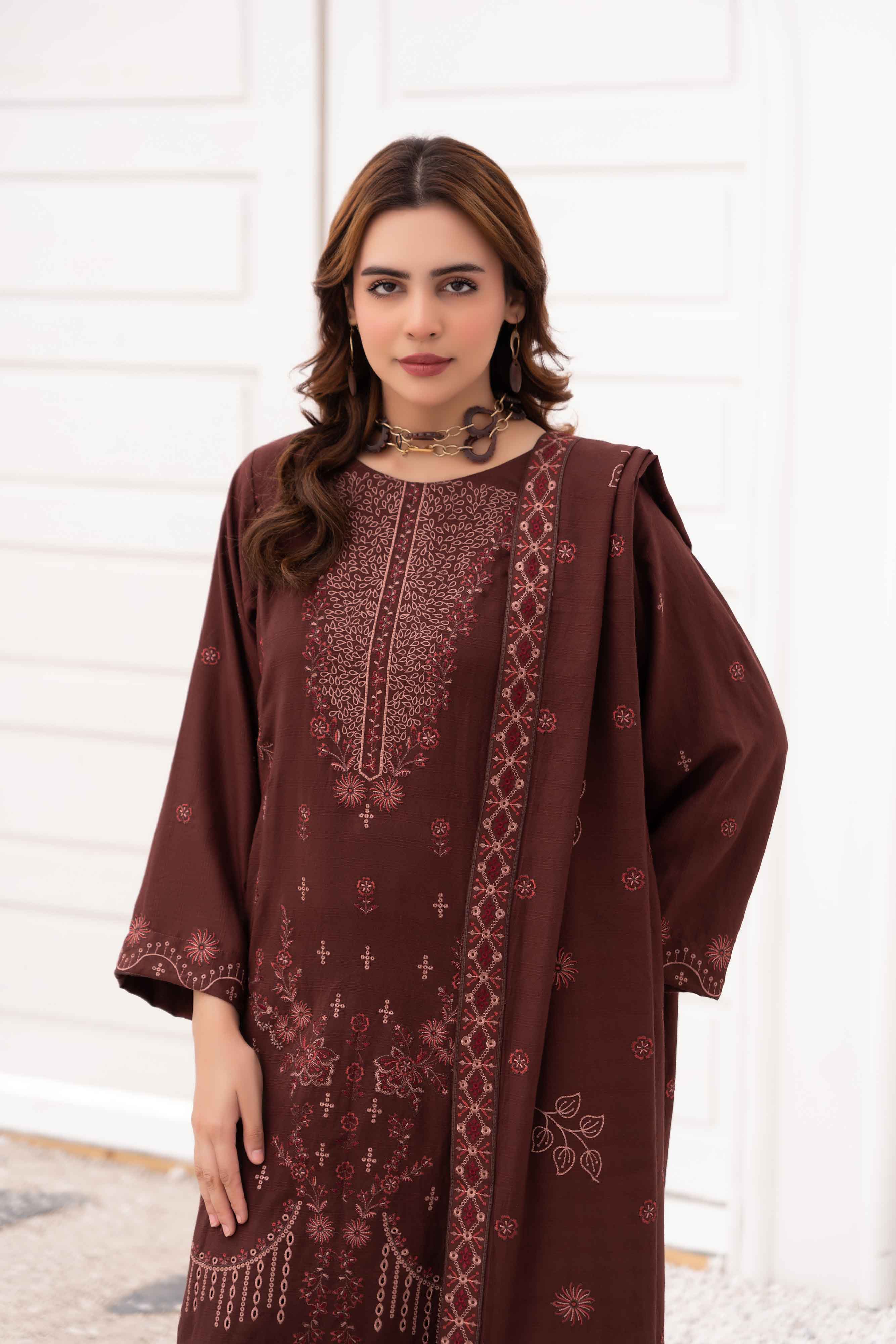 Luxury Brown 3 pcs Embroidered Dhanak Dora Set