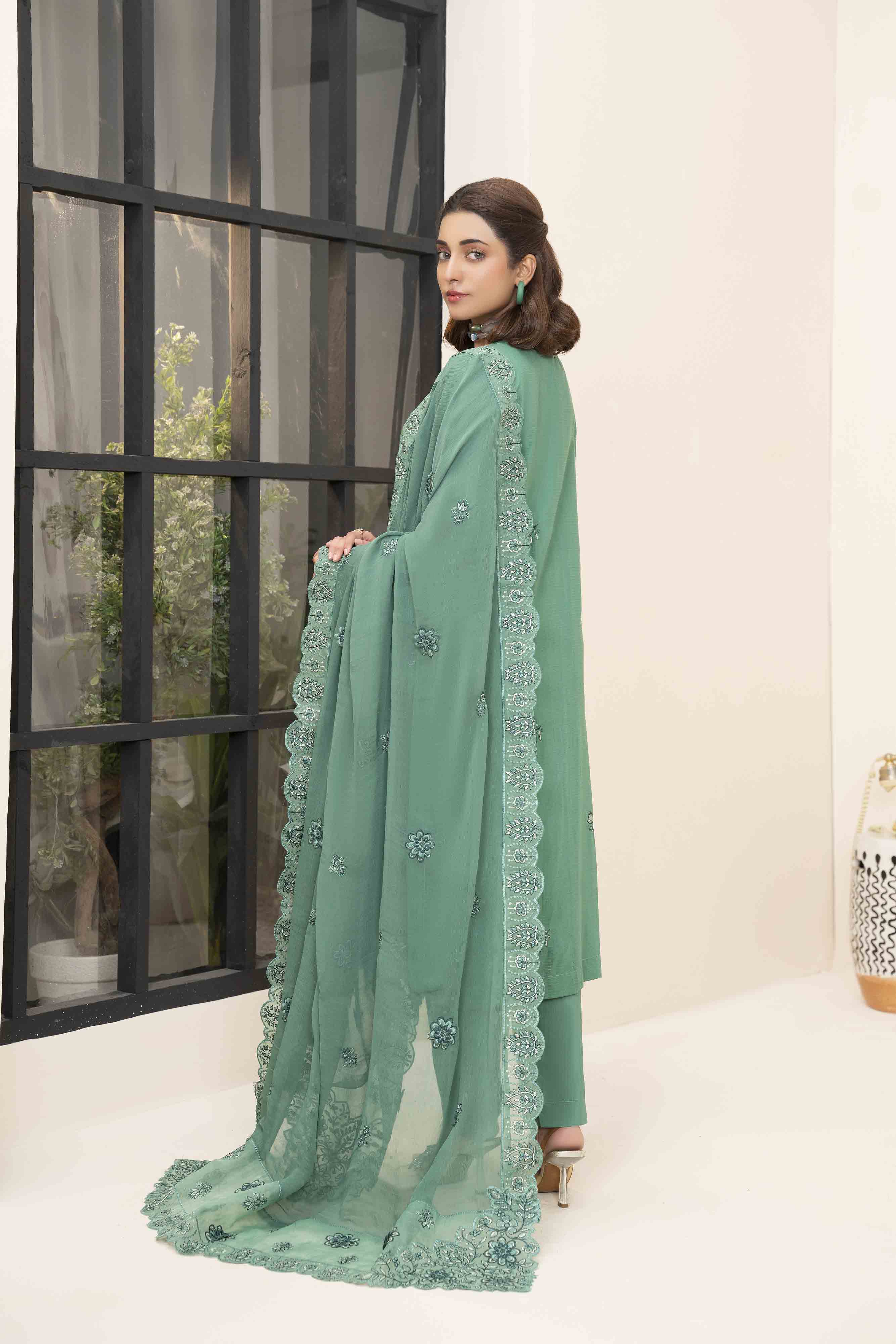 Luxury Pista 3 Pcs Embroidered Viscose Doria Suit