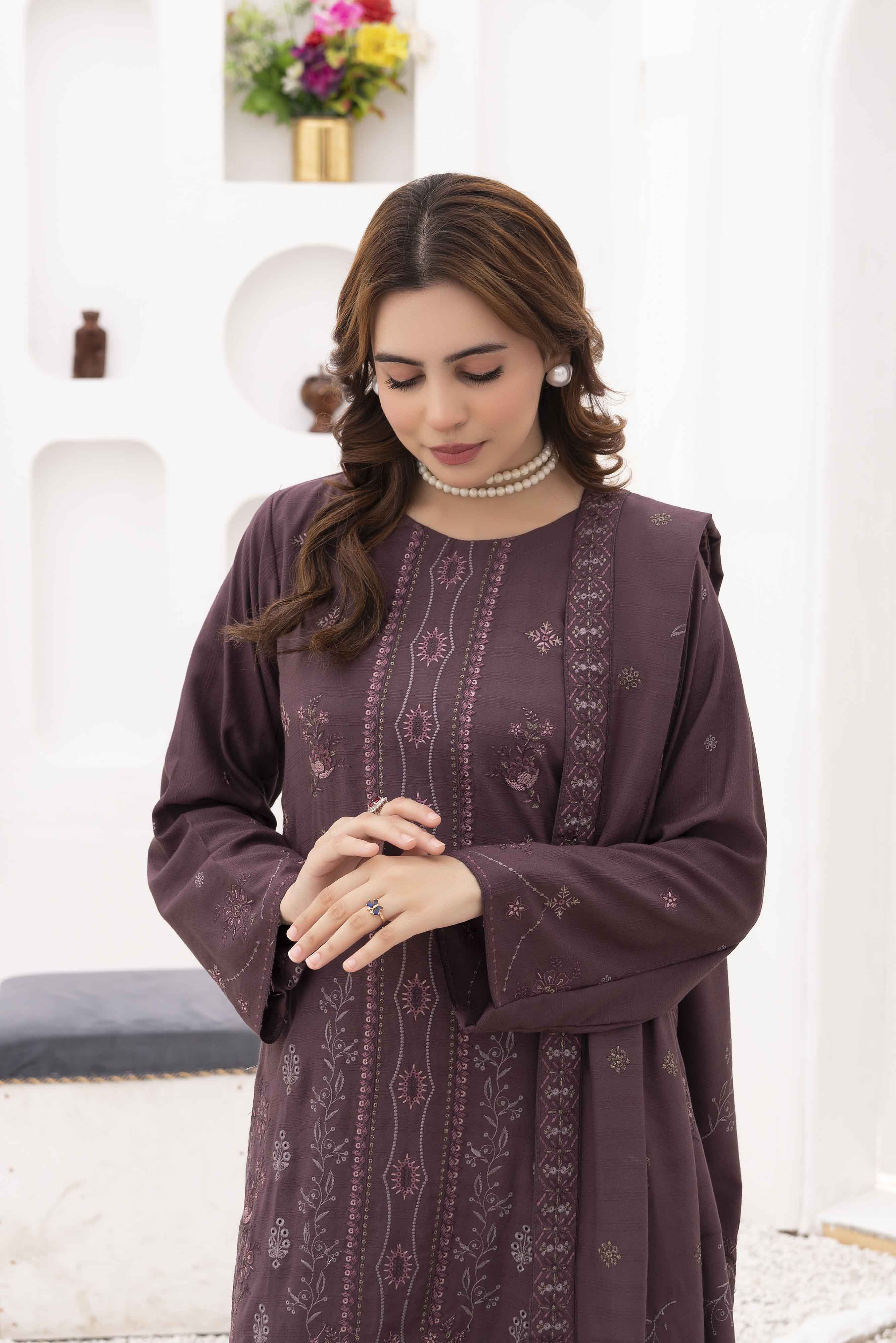 Luxury Plum 3 pcs Embroidered Dhanak Dora Set