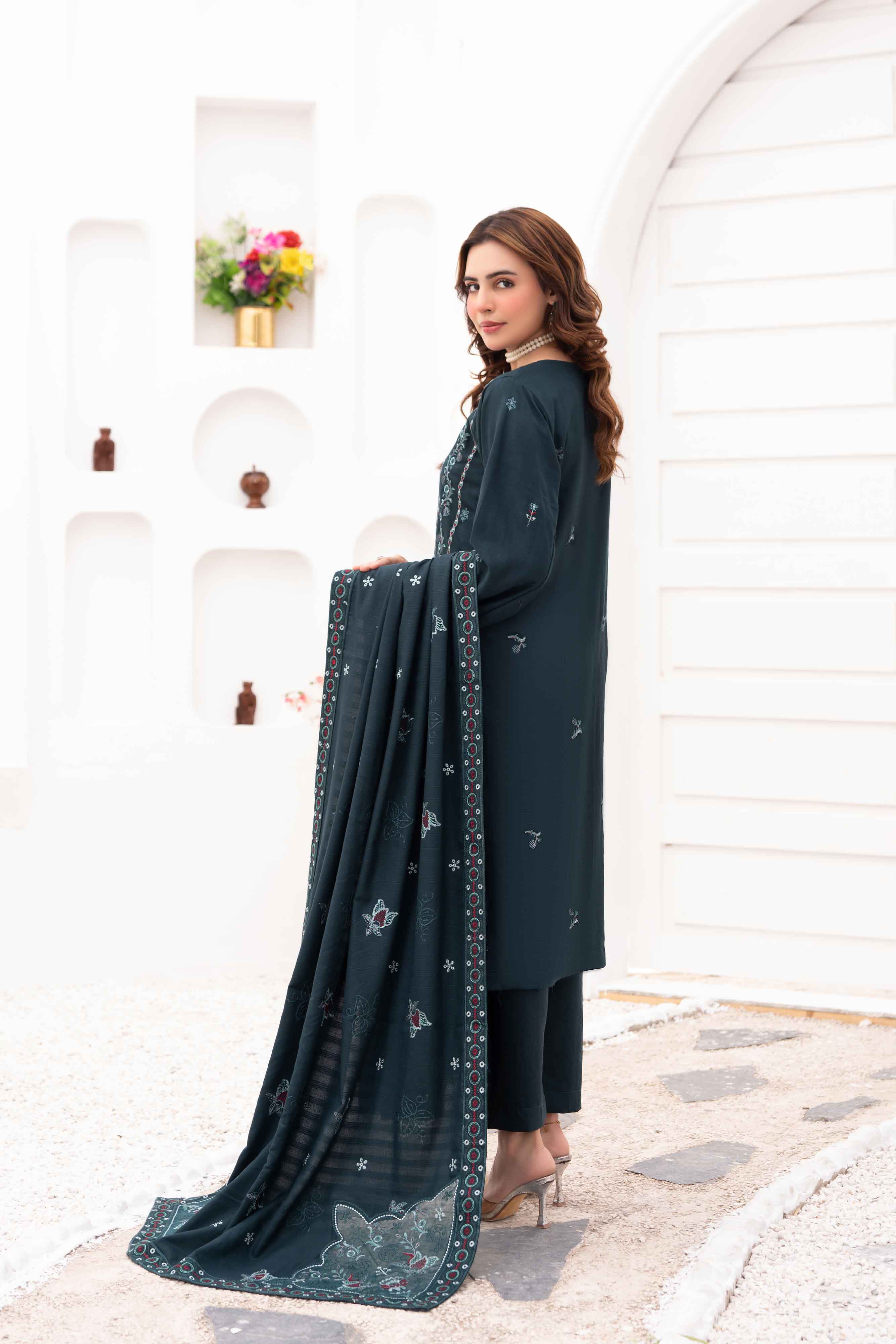 Luxury Teal 3 pcs Embroidered Dhanak Dora Set