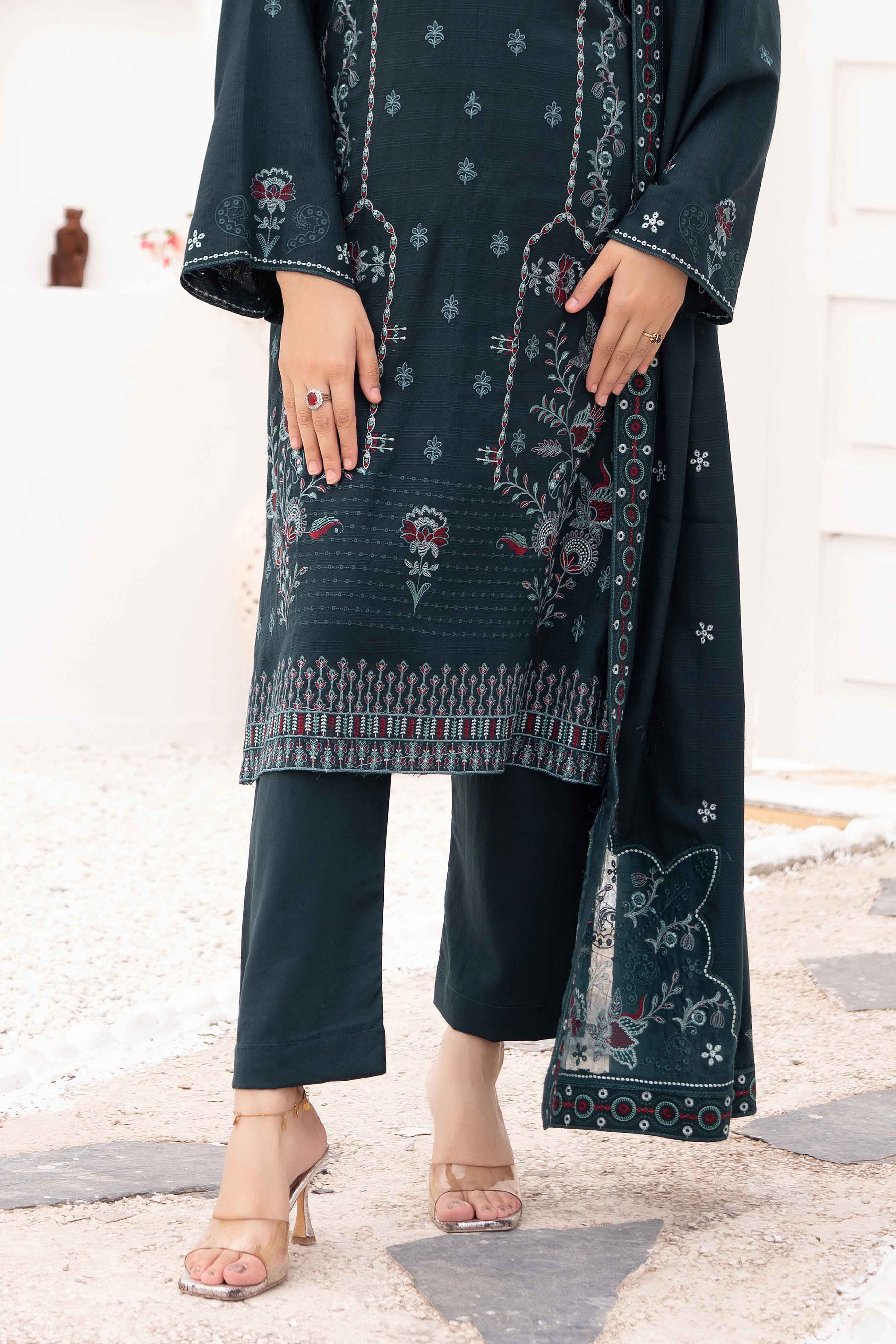 Luxury Teal 3 pcs Embroidered Dhanak Dora Set