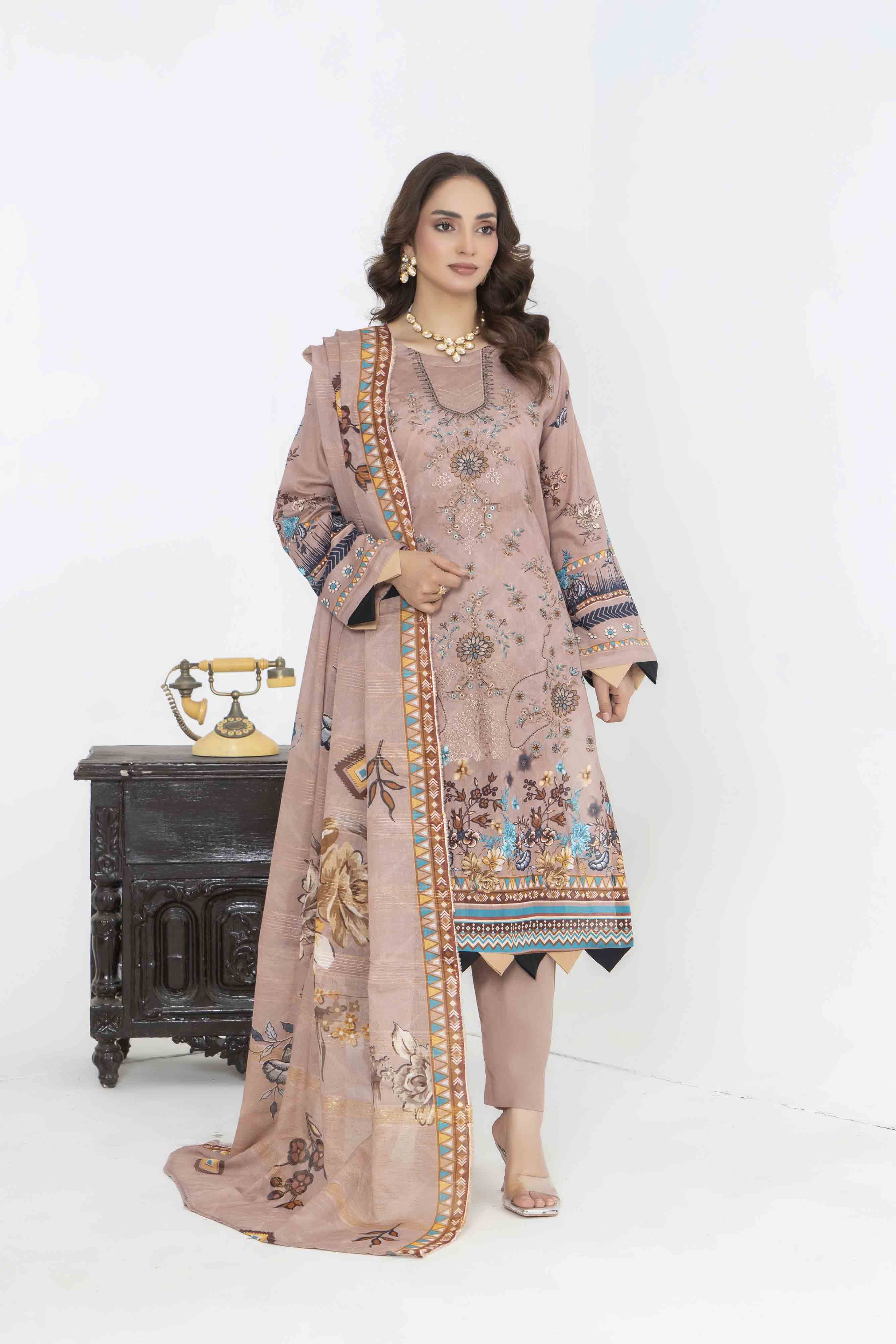 Luxury Brown Printed Embroidered 3 Pcs Lawn Set