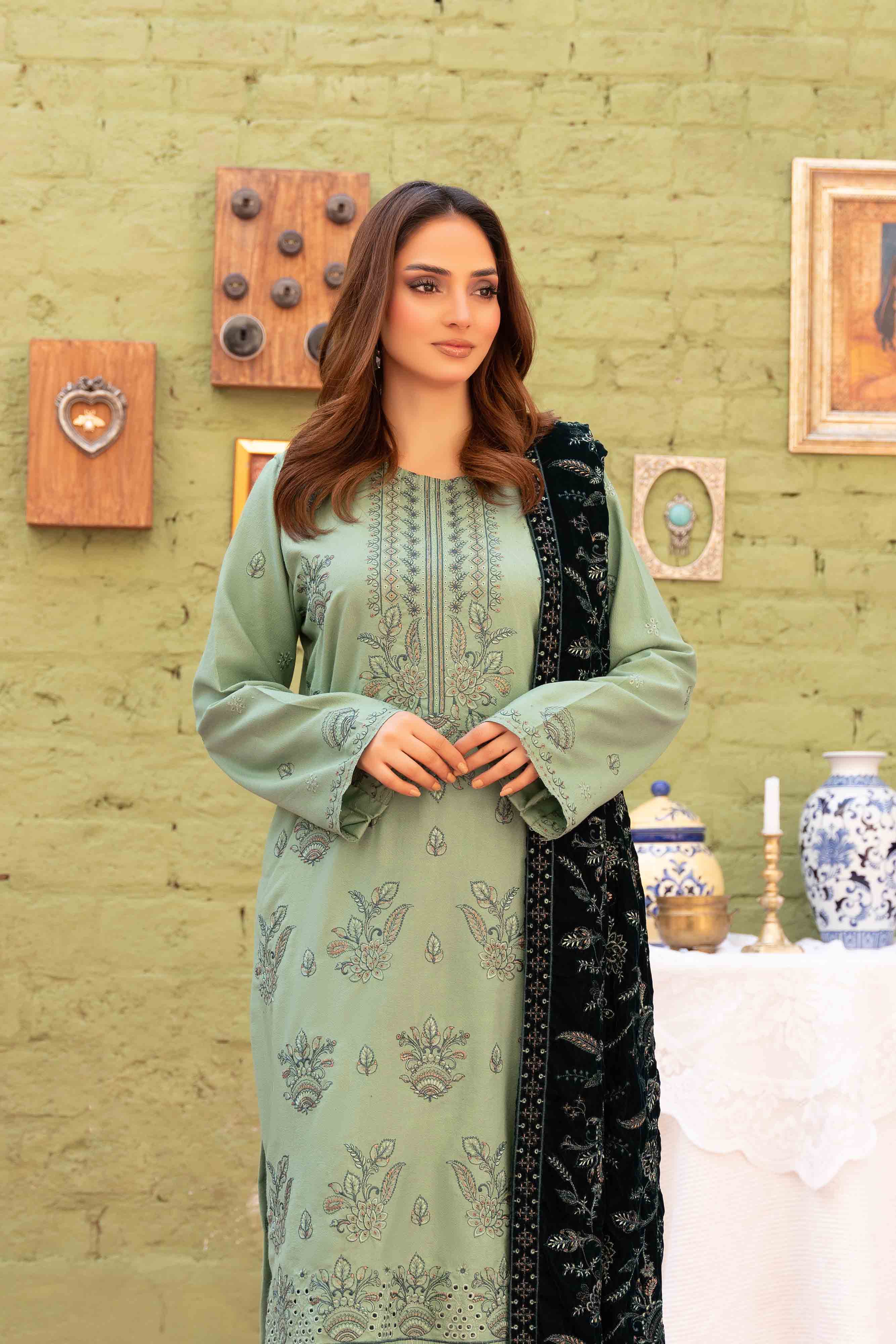 Luxury Green - Pista 3 Pcs Embroidered Dhanak Set