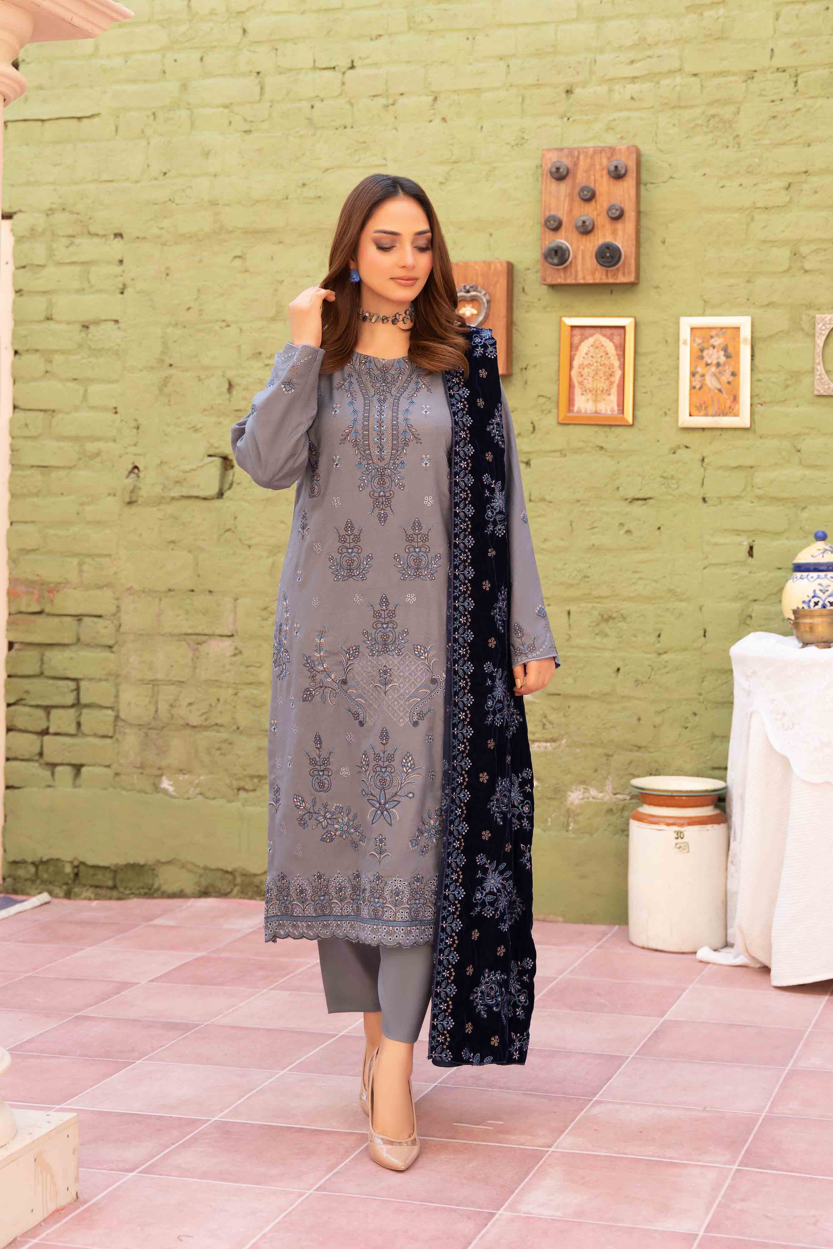 Luxury Grey 3  Pcs Embroidered Dhanak Set