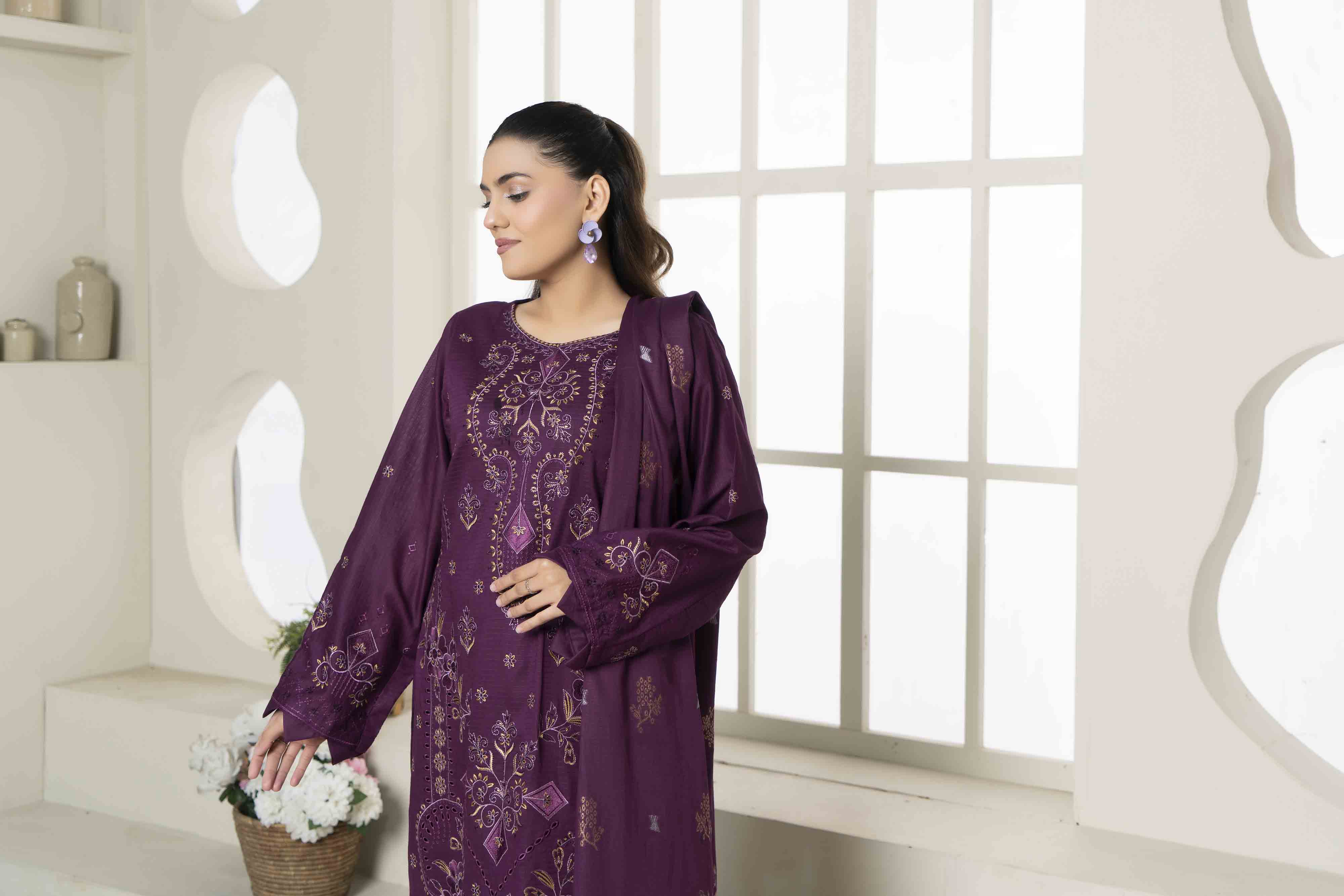 Luxury Magenta Embroidered Doria 3 Pcs Lawn Set