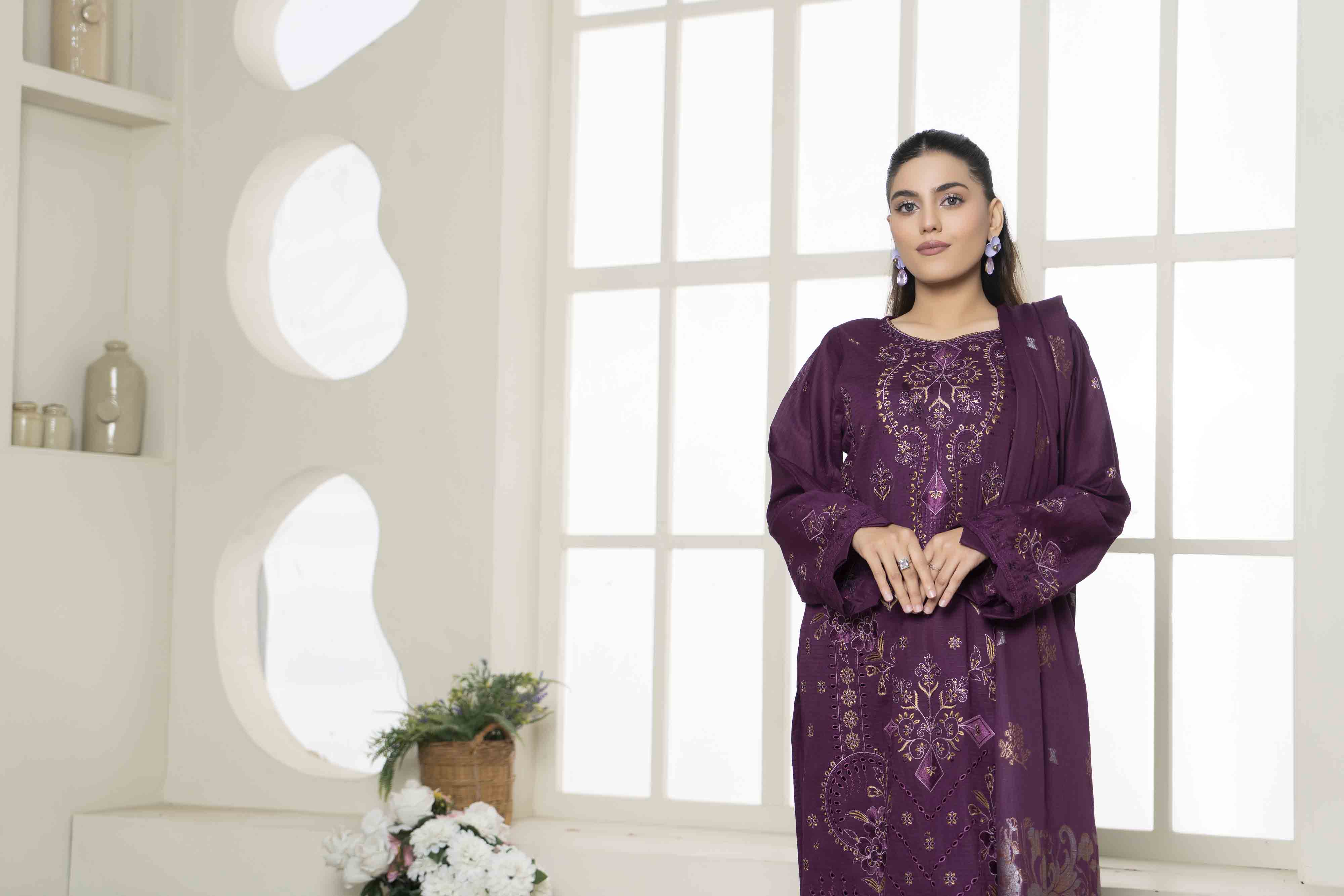 Luxury Magenta Embroidered Doria 3 Pcs Lawn Set