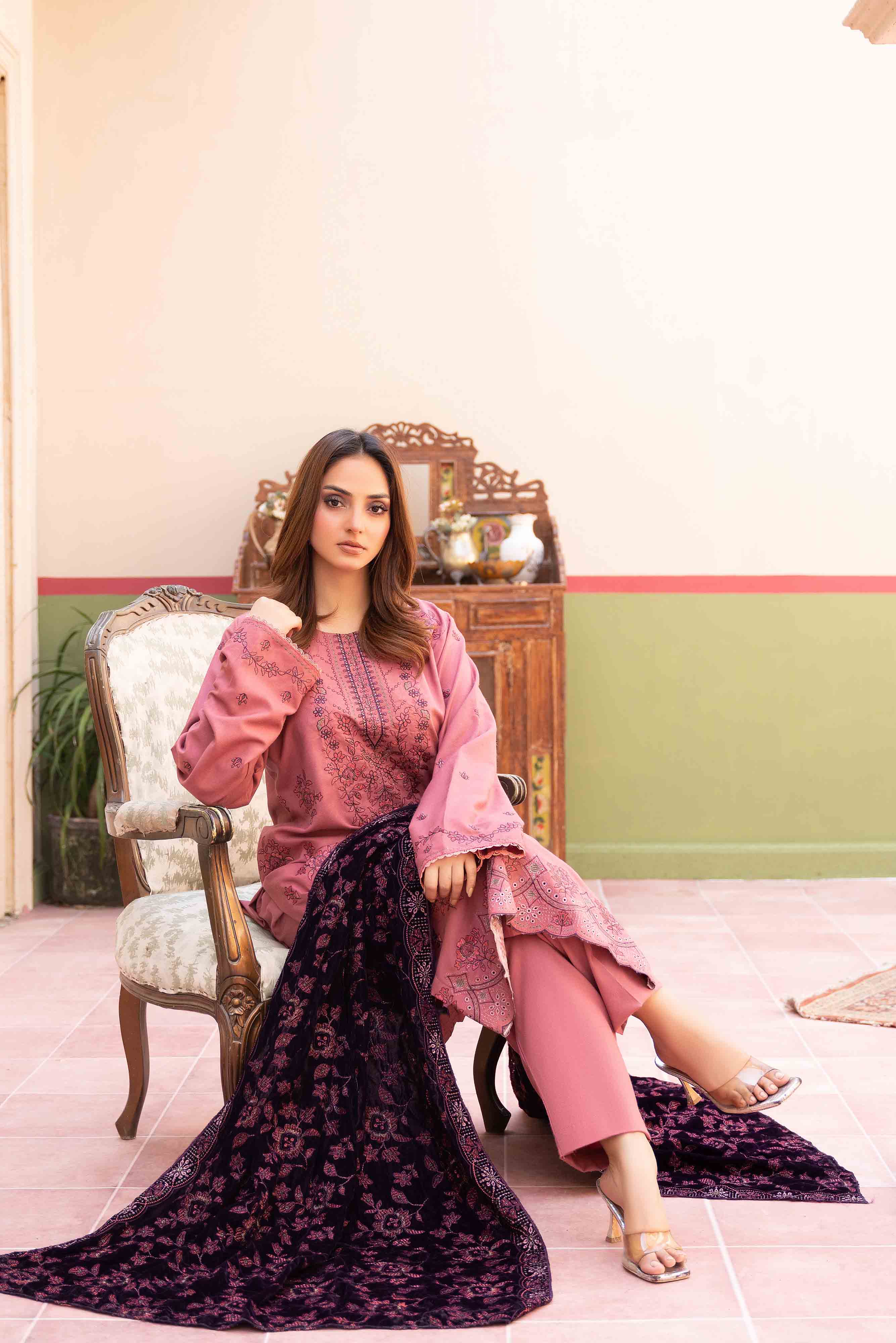 Luxury Pink 3  Pcs Embroidered Dhanak Set