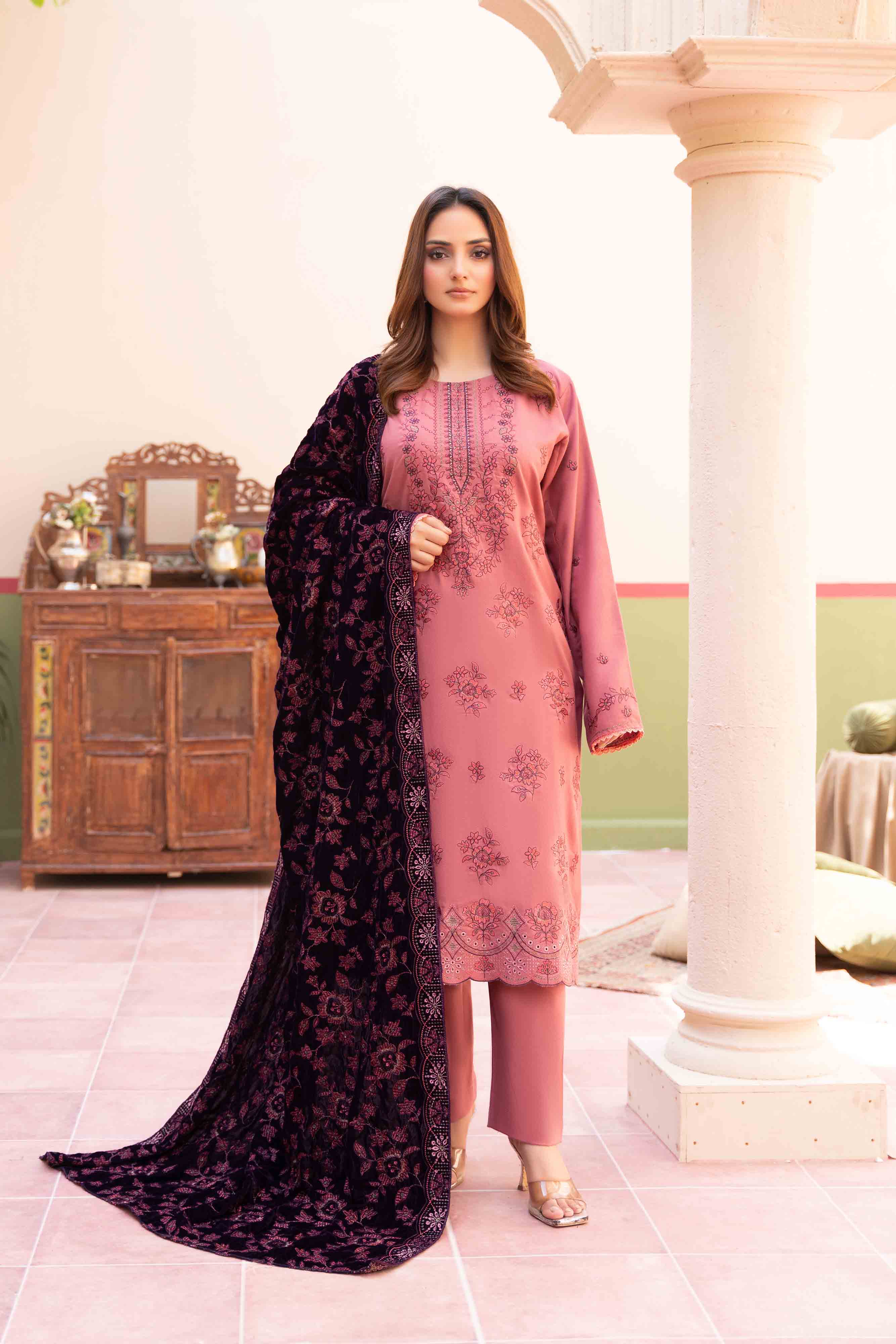 Luxury Pink 3  Pcs Embroidered Dhanak Set