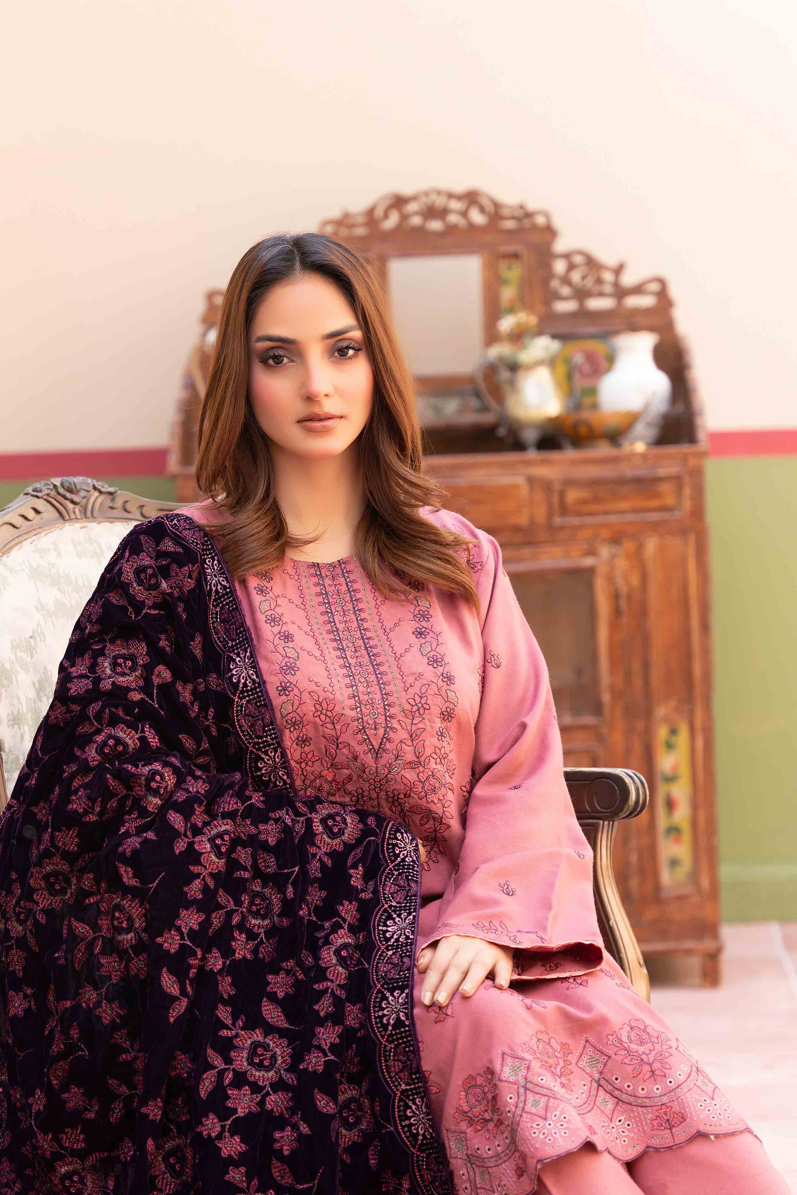 Luxury Pink 3  Pcs Embroidered Dhanak Set