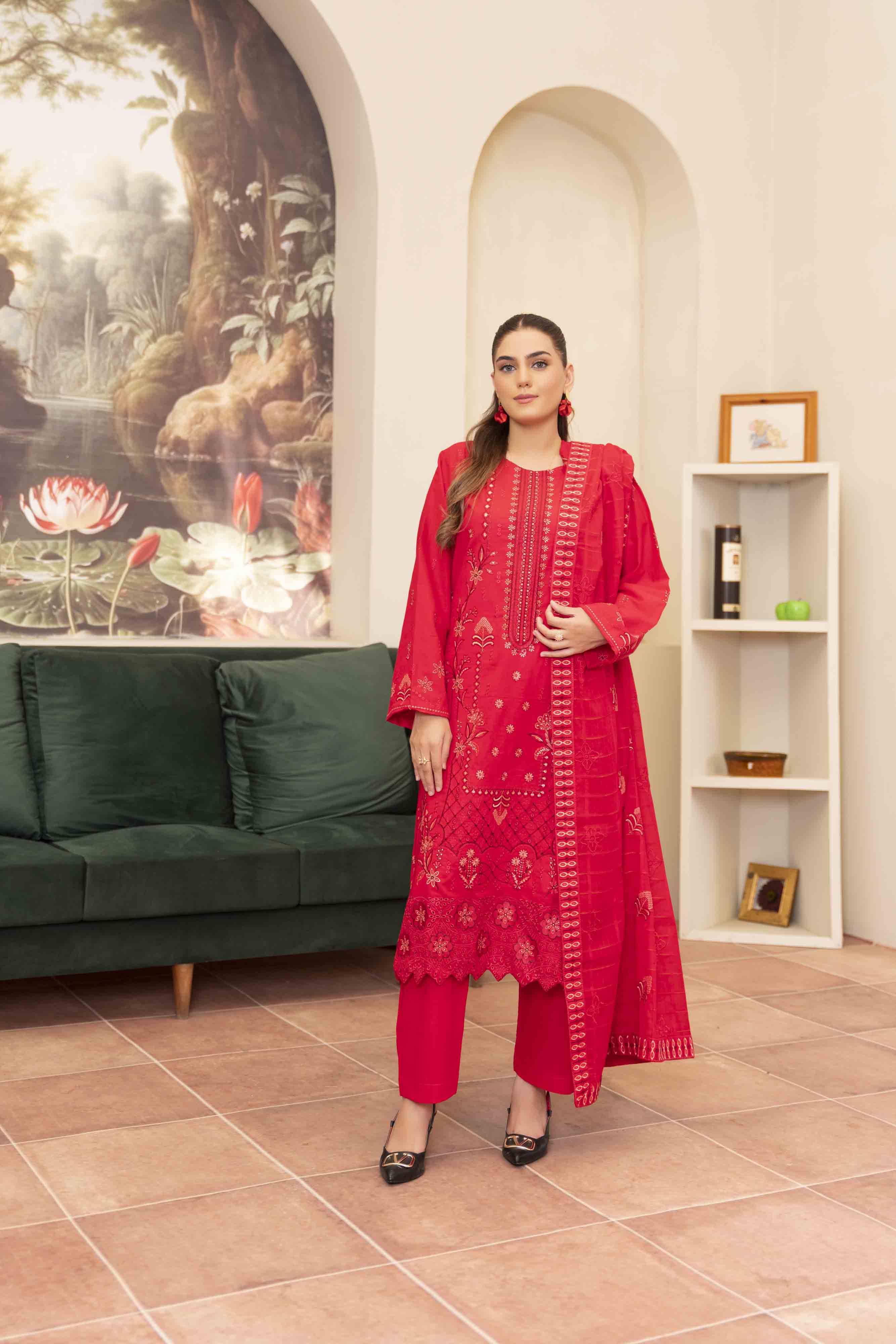 Luxury Pink Embroidered Lawn Set