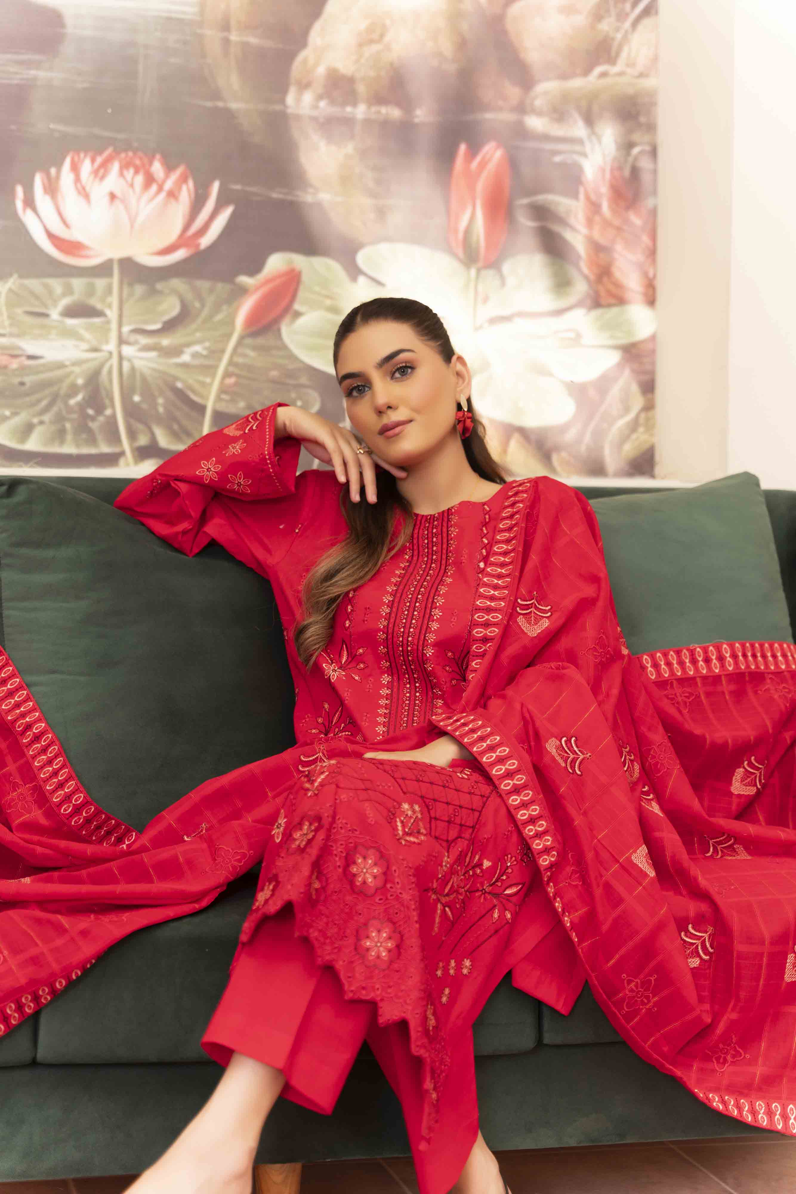 Luxury Pink Embroidered Lawn Set