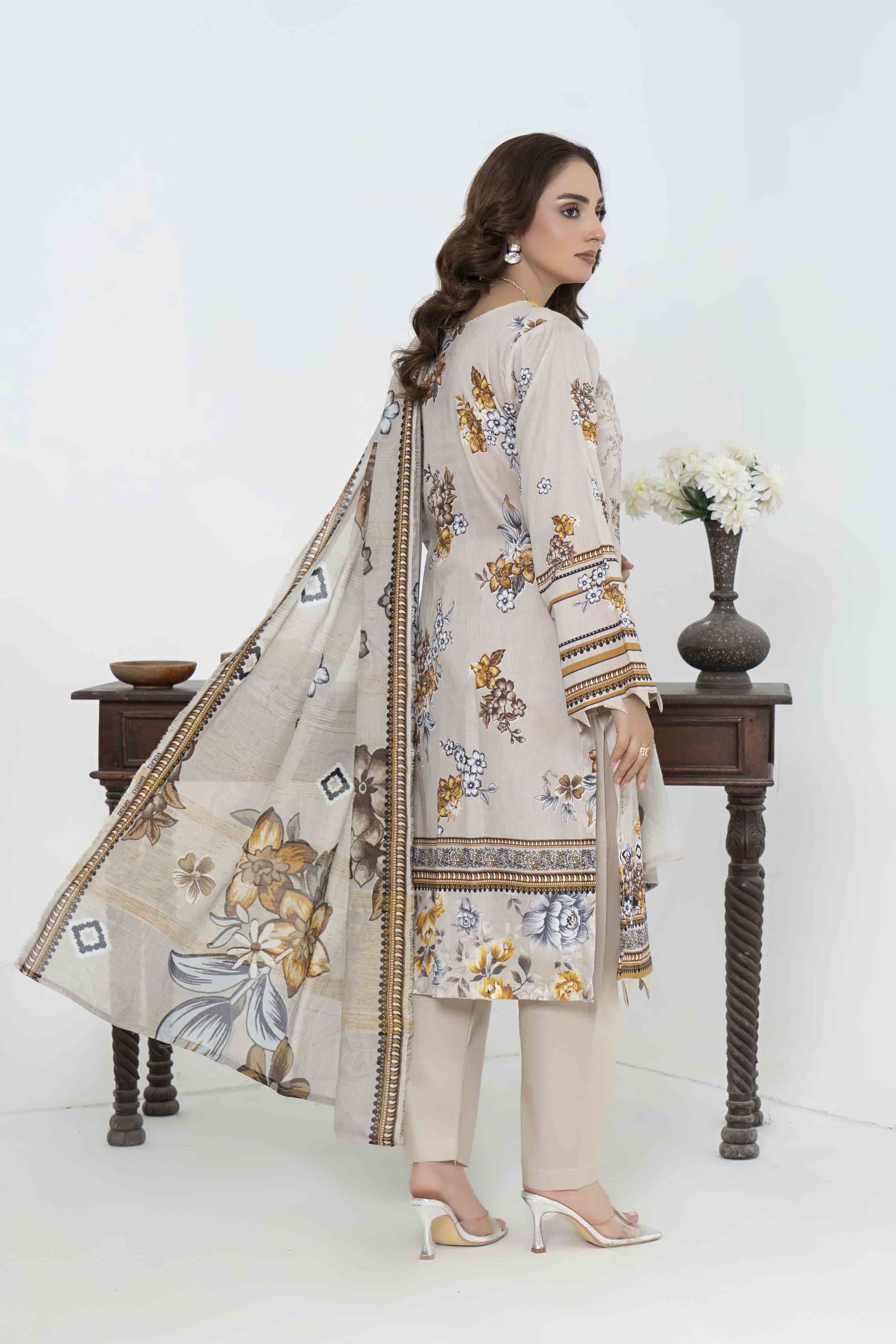Luxury Beige Printed Embroidered 3 Pcs Lawn Set