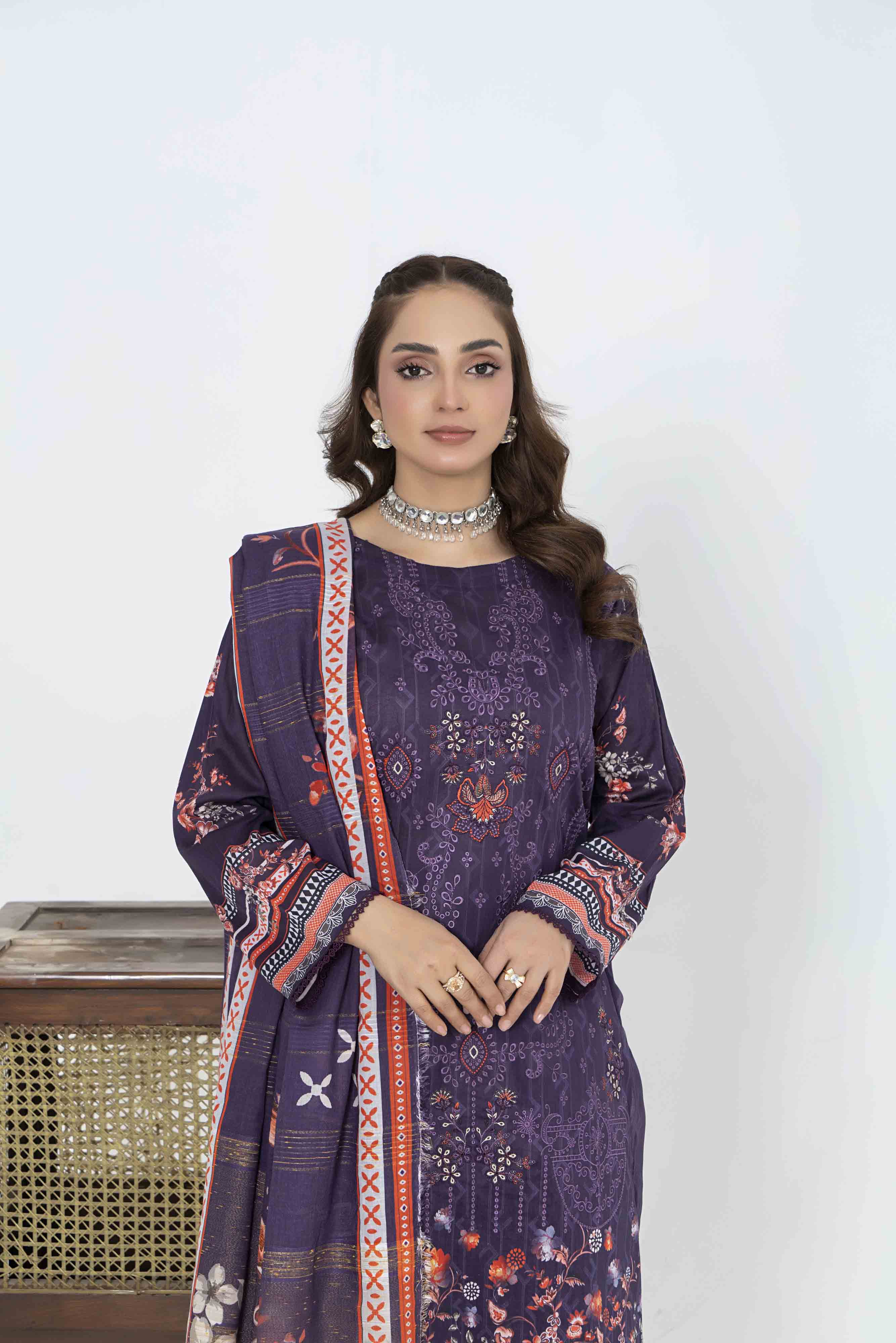 Luxury Magenta Printed Embroidered 3 Pcs Lawn Set