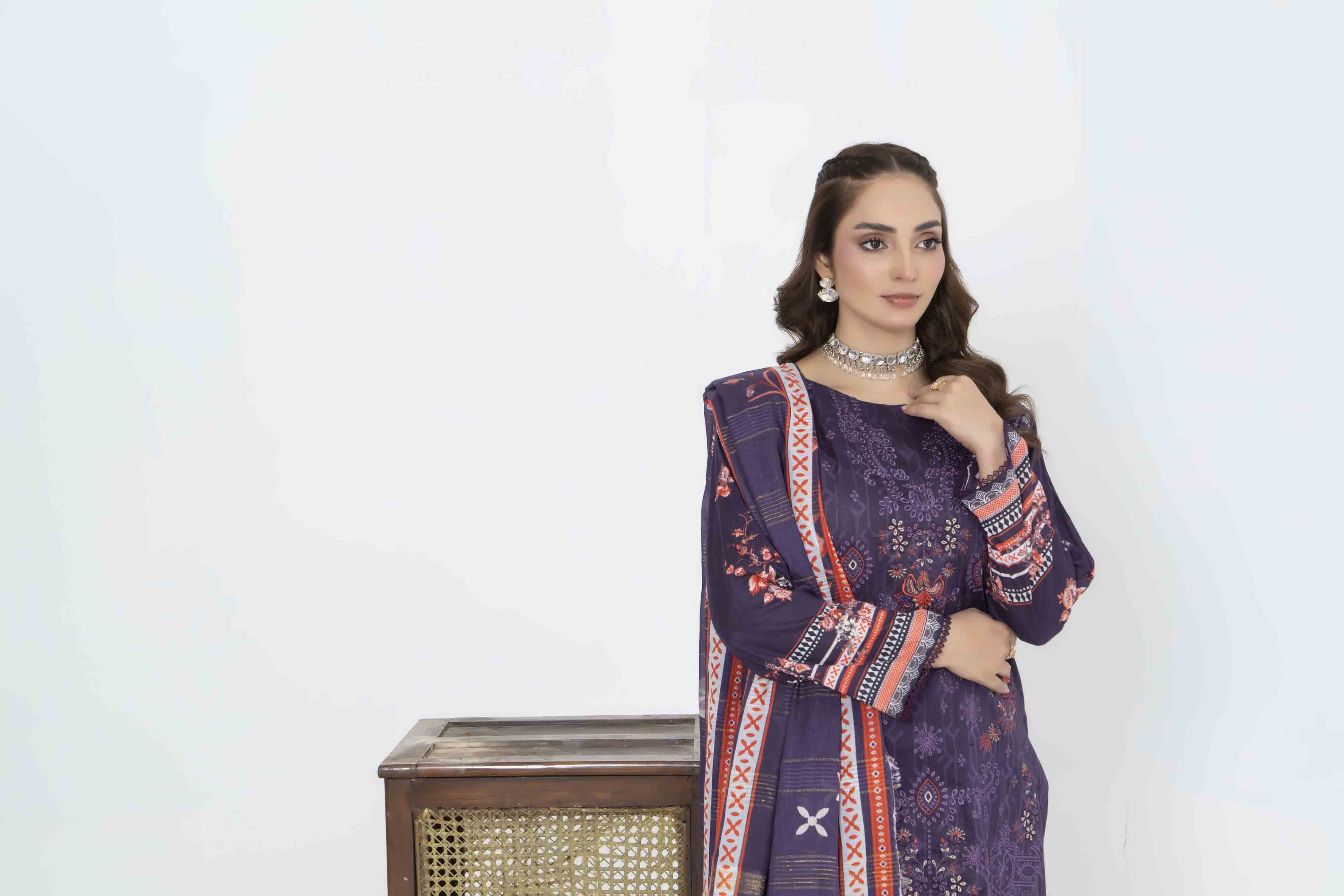 Luxury Magenta Printed Embroidered 3 Pcs Lawn Set