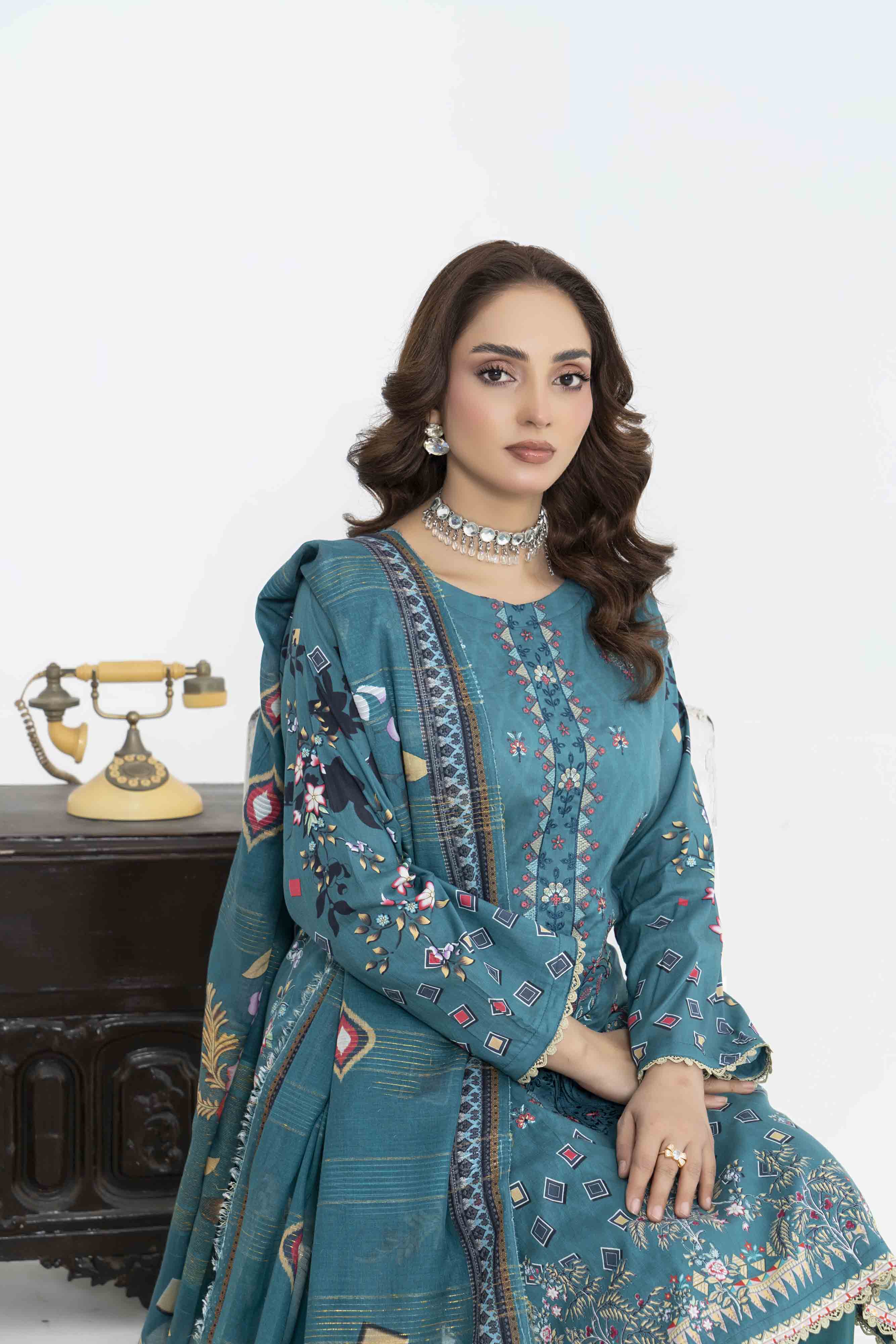 Luxury Teal Printed Embroidered 3 Pcs Lawn Set