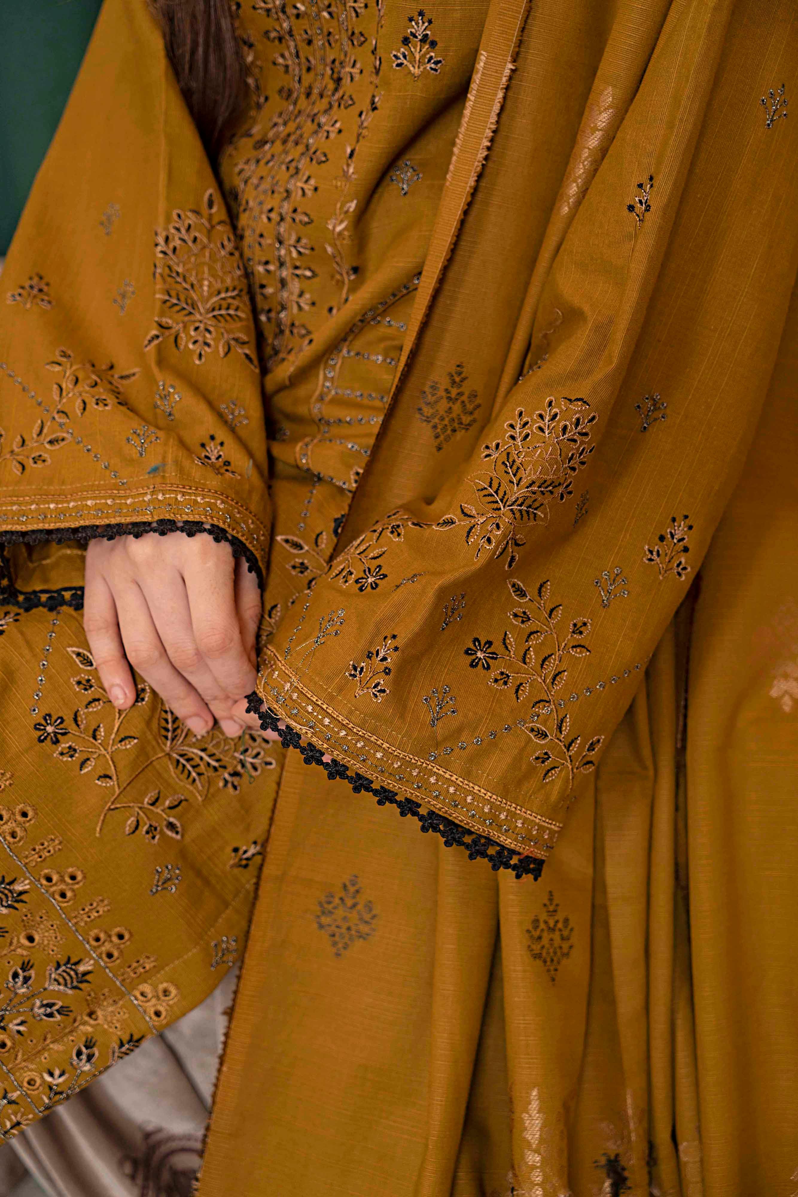 Luxury Brown- 3 Pc Embroidered Slub Khaddar Suit