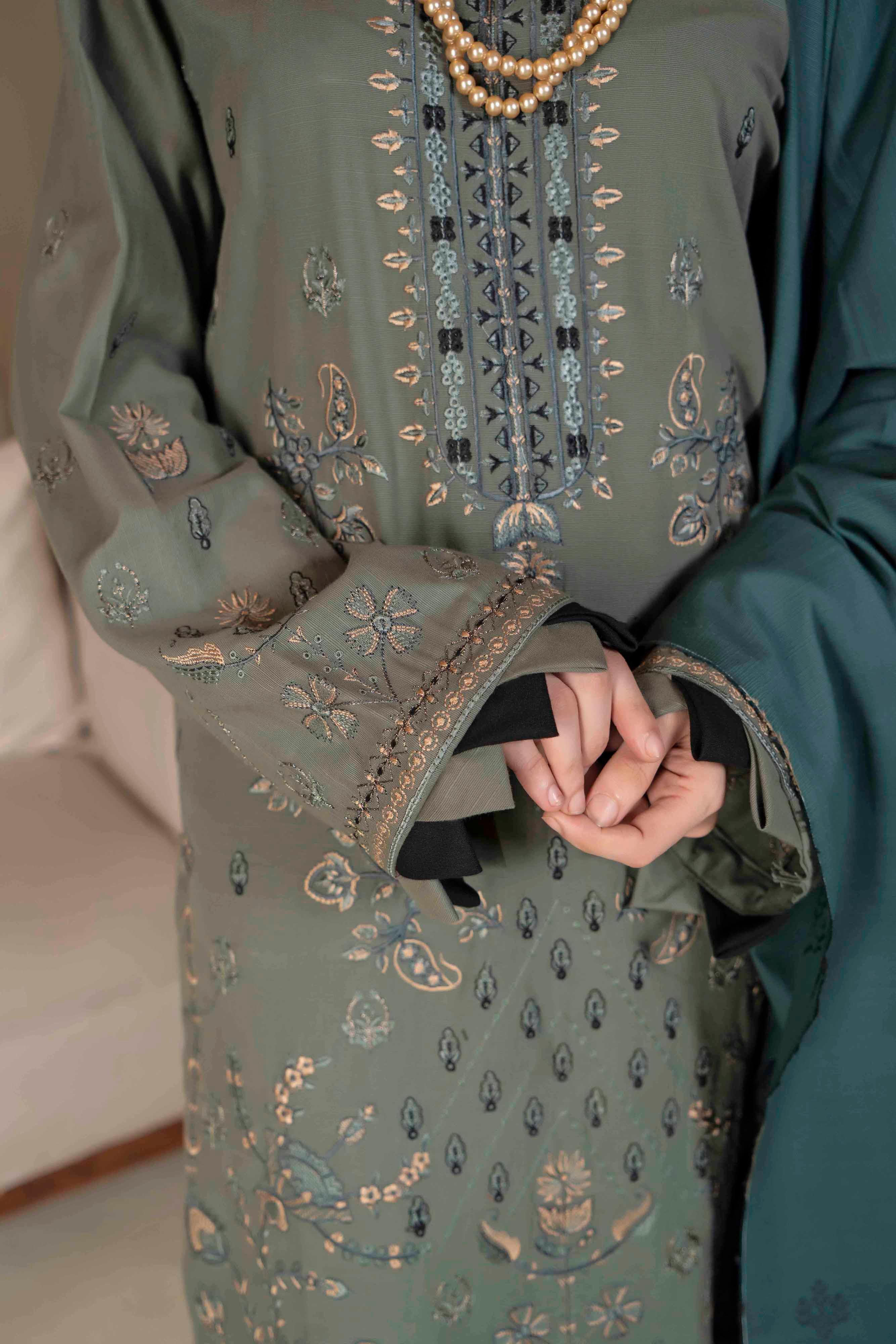 Luxury Grey - 3 Pc Embroidered Slub Khaddar Suit