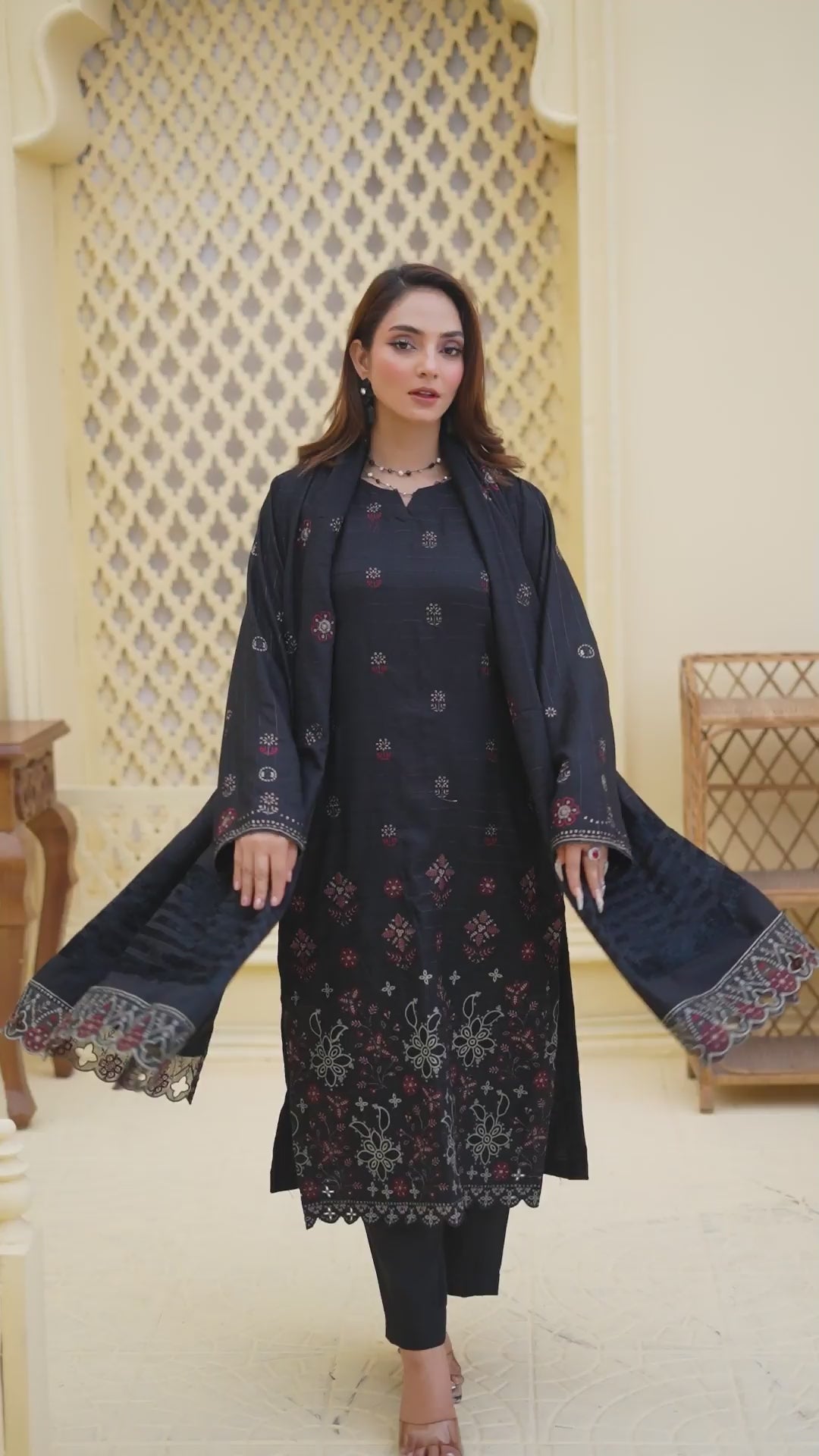 Luxury Black 3 Pcs Dhanak Embroidered Applique suit