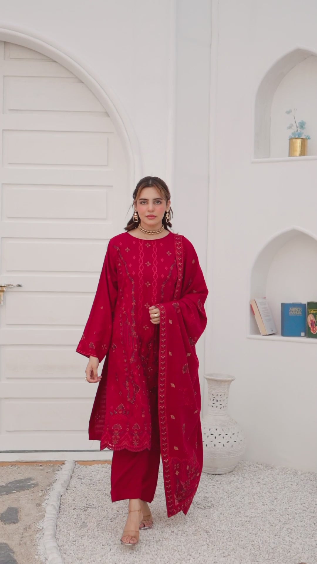 Deep Pink 3 pcs Embroidered Dhanak Dora Set